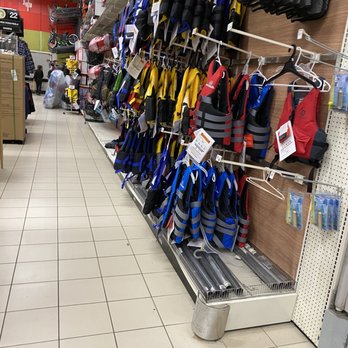 Canadian Tire - Department Stores Near Me - Duncan, British Columbia Canadian Tire - Department Stores Near Me - Duncan, British Columbia