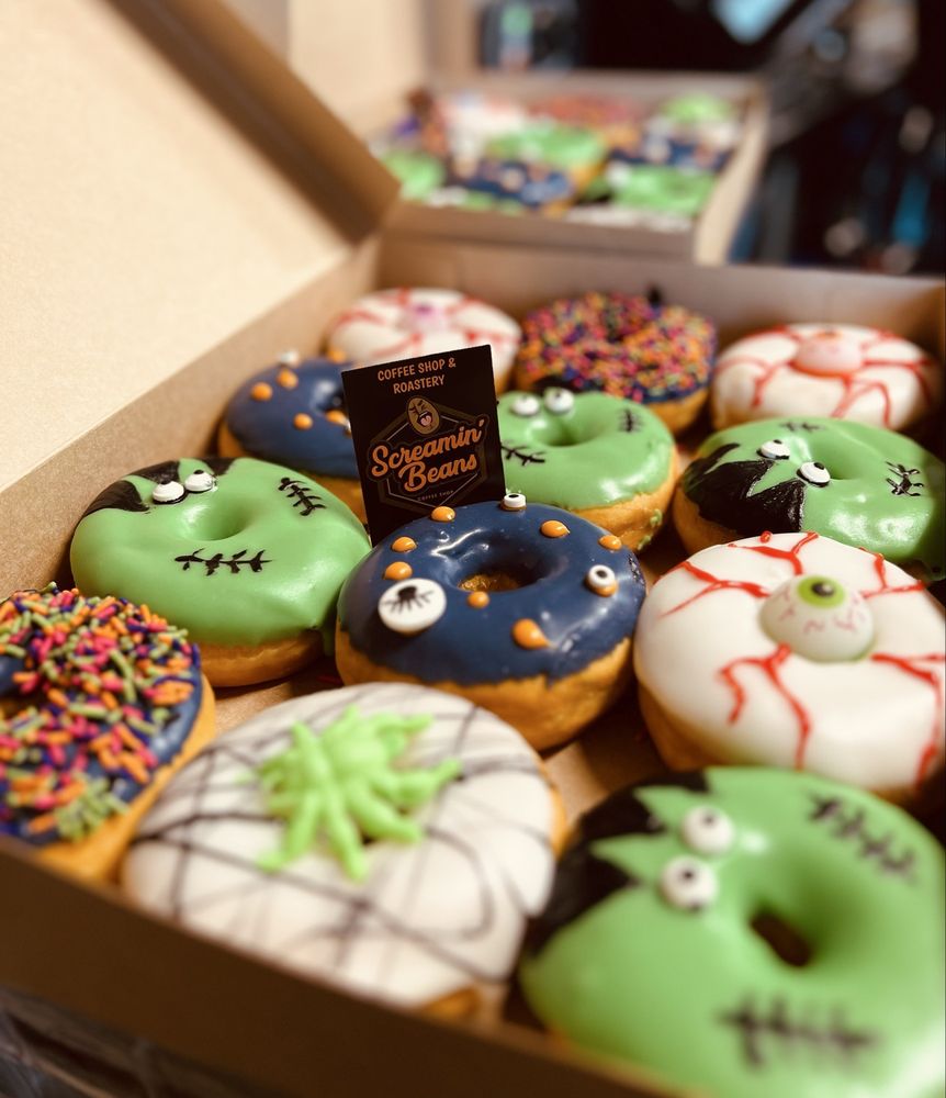 Screamin Beans Coffee Logo