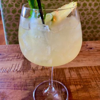 California Pizza Kitchen - Mango sangria. Very refreshing on a hot day. - Pizza Near Me - Valencia, California