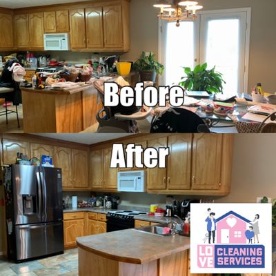 Home Cleaning Services - We offer a great service for every single one of our clients, and their satisfactions is what we have in mind! Let us take care of your space, call today for a free no commitment visit!