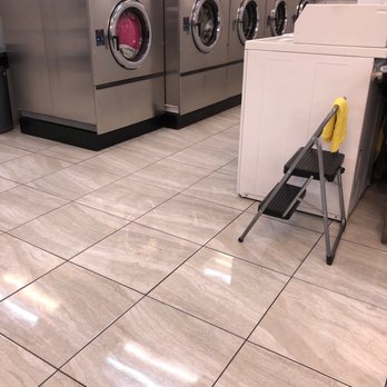 Clean Livin' Laundry - Laundry machines - Laundromat Near Me - Phoenix, Arizona