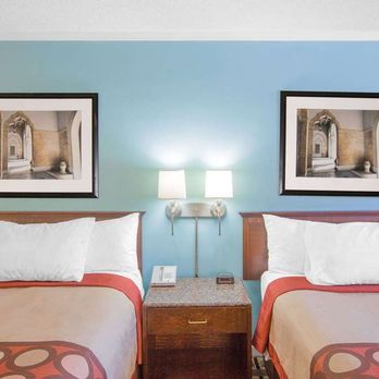 Super 8 by Wyndham Jasper - Guest room - Hotels Near Me - Jasper, Alabama Super 8 by Wyndham Jasper - Guest room - Hotels Near Me - Jasper, Alabama