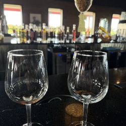 Atlantis Niagara Wines - Me and my SO tried 13 different dessert wines, ice wines and ice ciders. All of them were absolutely out standing.