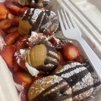 Sweets On Wheels - Gross - Desserts Near Me - Huntington Park, California Sweets On Wheels - Gross - Desserts Near Me - Huntington Park, California