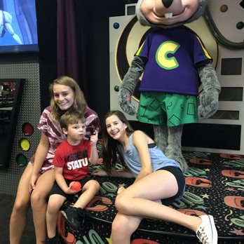 Chuck E. Cheese - Pizza Near Me - Clearwater, Florida