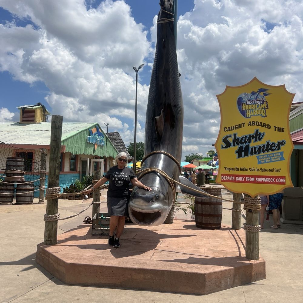 Hurricane Harbor - Entrance - Amusement Parks Near Me - Oklahoma City, Oklahoma Hurricane Harbor - Entrance - Amusement Parks Near Me - Oklahoma City, Oklahoma