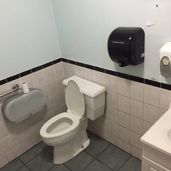 Pho Horn's - Relatively clean, though the floor is a bit sticky. - Vietnamese Near Me - Pawtucket, Rhode Island