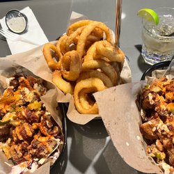 Hometown Heroes - Dyna Karaage Bites, Onion Rings, and Moscow Mule