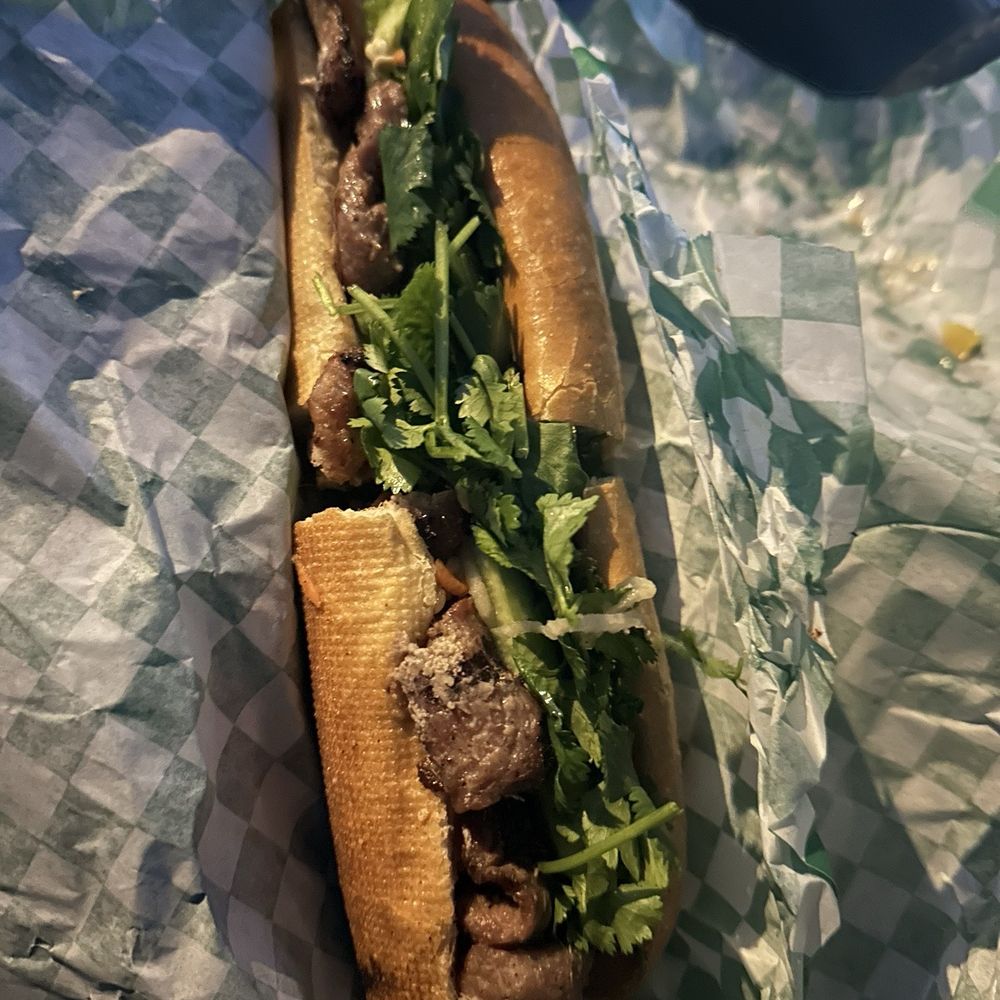 Be U - Lemongrass pork sandwich - Vietnamese Near Me - Los Angeles, California