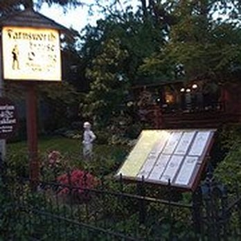 Farnsworth House Inn - Tours Near Me - Gettysburg, Pennsylvania Farnsworth House Inn - Tours Near Me - Gettysburg, Pennsylvania