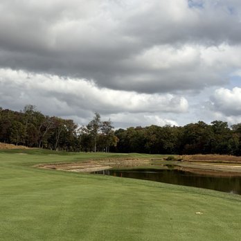Blue Mash Golf Course - Golf Near Me - Laytonsville, Maryland