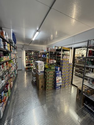 Cheers Deli & Liquor by null