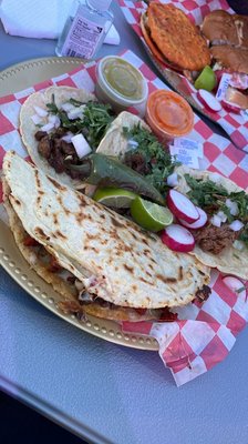 El Sabor Oaxaqueno by null
