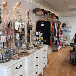 What's Up Buttercup - Apparel, accessories, jewelry and more.