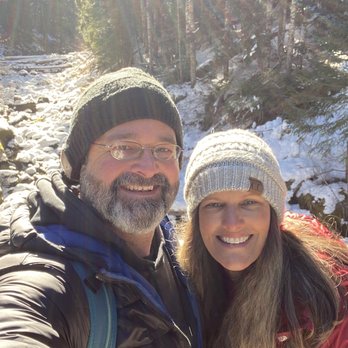 Clear Lake - Romantic getaway - Hiking Near Me - Sisters, Oregon