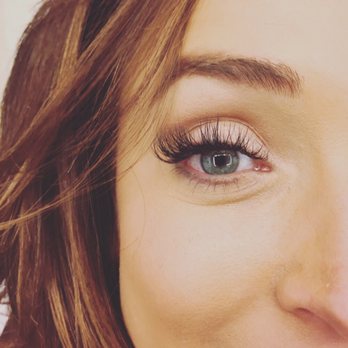 Doll in a Dash - Eyelash Service Near Me - Chicago, Illinois Doll in a Dash - Eyelash Service Near Me - Chicago, Illinois