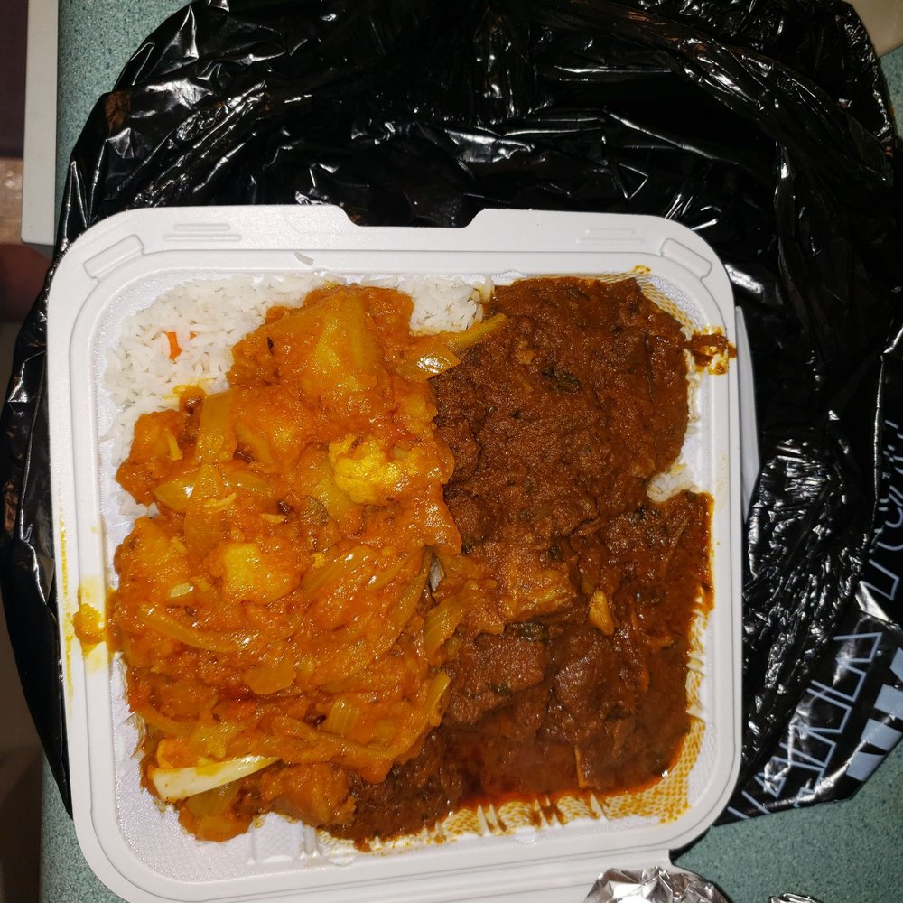 Curry Time Now - Left - Aloo Gobi ( potatoes & cauliflower) - Indian Near Me - Pasadena, California Curry Time Now - Left - Aloo Gobi ( potatoes & cauliflower) - Indian Near Me - Pasadena, California
