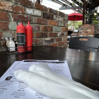 Urban Stack - Super nice patio - Burgers Near Me - Chattanooga, Tennessee Urban Stack - Super nice patio - Burgers Near Me - Chattanooga, Tennessee