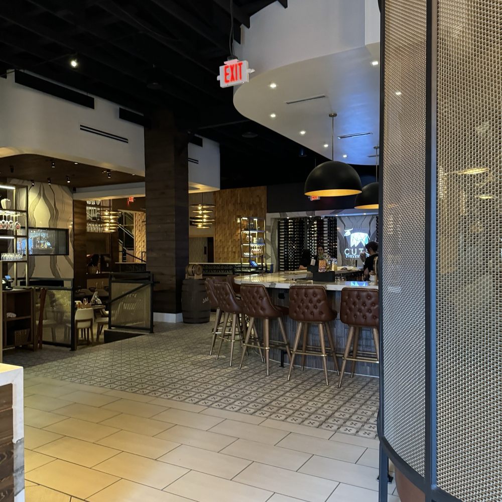 Cuts Steakhouse - Interior - Steakhouses Near Me - Suwanee, Georgia