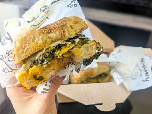Hank's Bagels by null