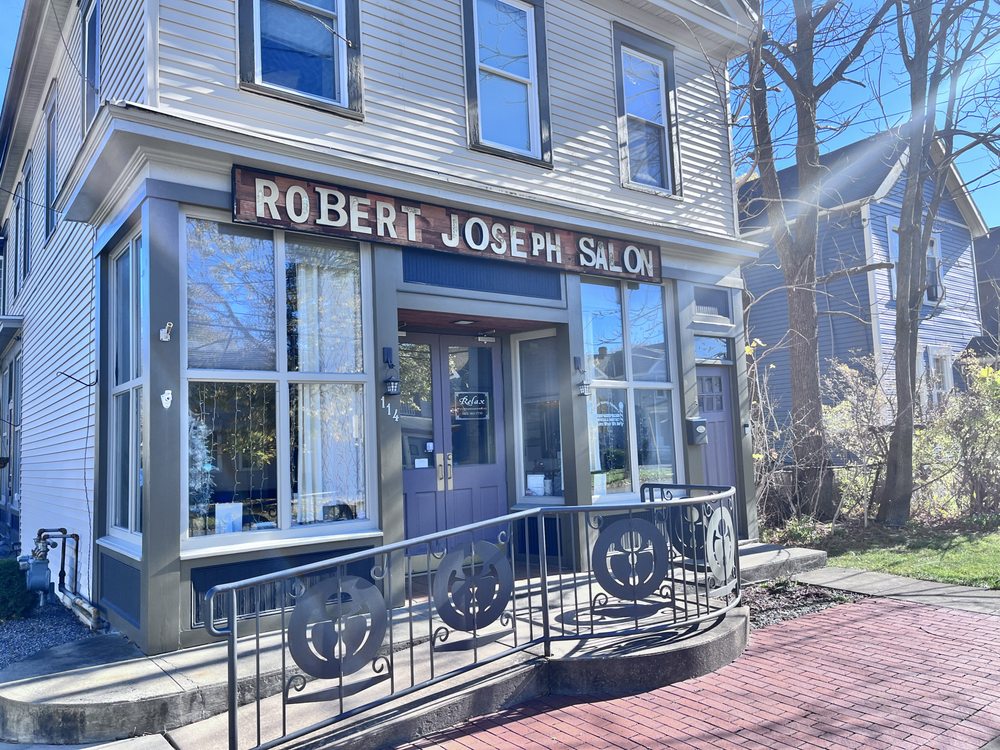 ROBERT JOSEPH’S SALON AND SPA Updated September 2024 14 Photos & 15 Reviews 114 Helen St
