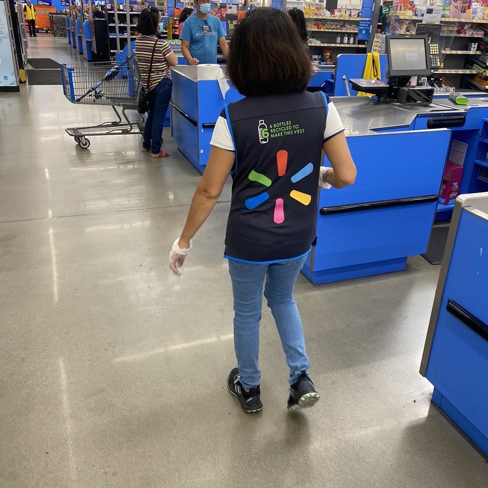 Walmart - Employee who couldn't figure out what she's doing - Department Stores Near Me - San Marcos, California Walmart - Employee who couldn't figure out what she's doing - Department Stores Near Me - San Marcos, California