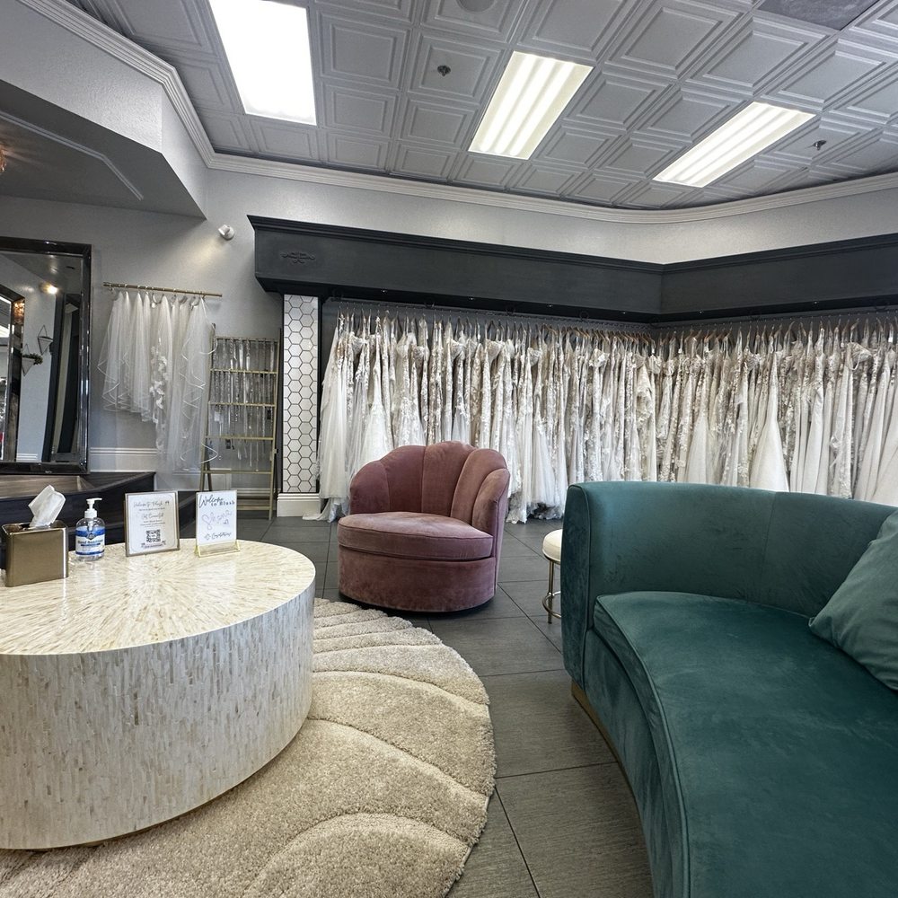 Blush Bridal Couture - Beautiful waiting area - Bridal Near Me - Tustin, California Blush Bridal Couture - Beautiful waiting area - Bridal Near Me - Tustin, California
