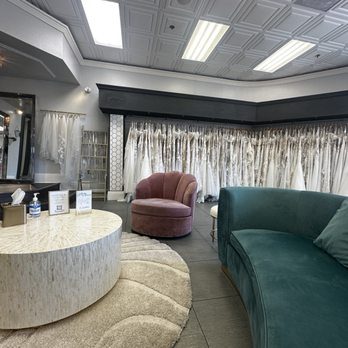 Blush Bridal Couture - Beautiful waiting area - Bridal Near Me - Tustin, California Blush Bridal Couture - Beautiful waiting area - Bridal Near Me - Tustin, California