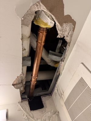 VL Tech Mechanical Logo