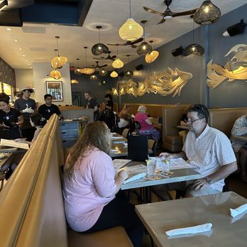 Little Moir's Sweet Fish - Beautiful decor - Seafood Near Me - Jupiter, Florida Little Moir's Sweet Fish - Beautiful decor - Seafood Near Me - Jupiter, Florida