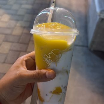 Heytea - Coconut Mango Boom - Bubble Tea Near Me - Monterey Park, California