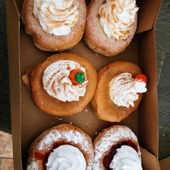 Painted Dough - Deliciousness in q box - Donuts Near Me - Chino, California