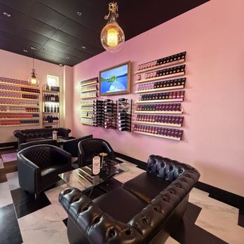 Champagne & Chocolate - Chocolatiers & Shops Near Me - Reno, Nevada