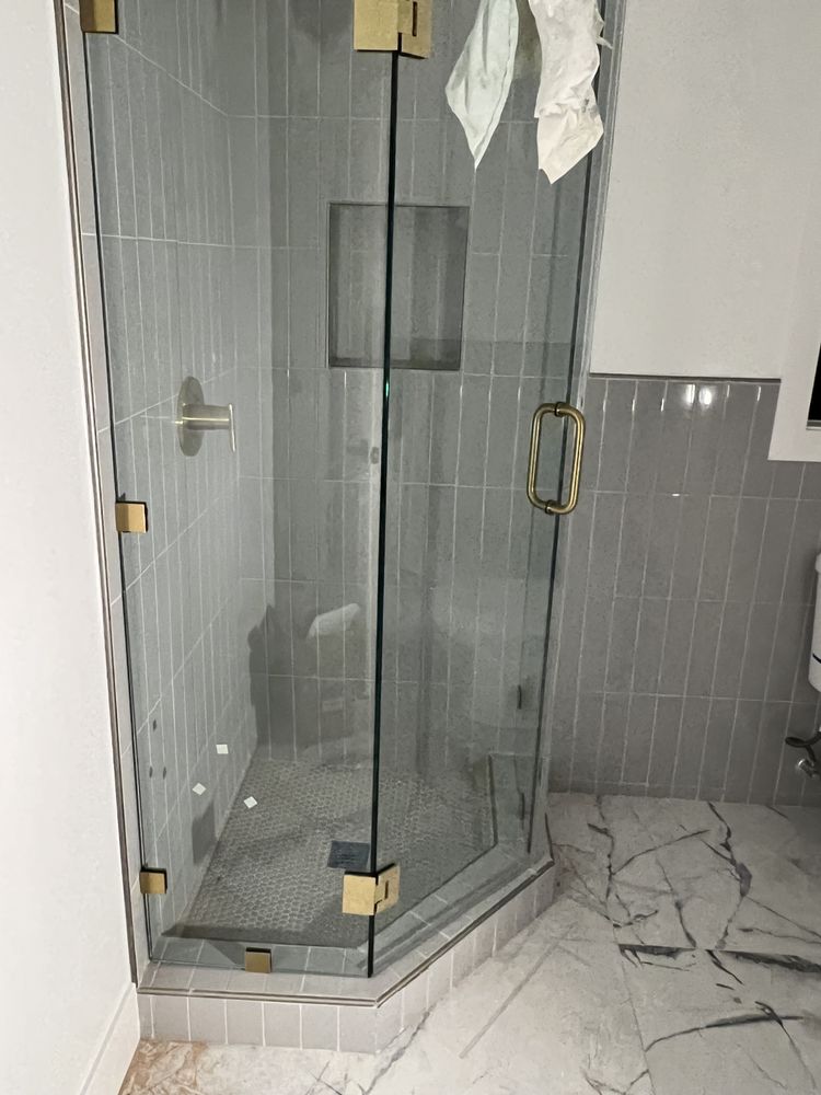 Slide of La Habra Construction