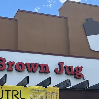 The Brown Jug - Front of building! - Pizza Near Me - Chelsea, Massachusetts
