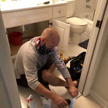 Mike's Handyman Services - Mike at work - Handyman Near Me