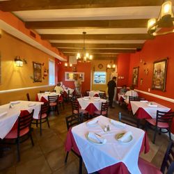Mariachi Grill - Inside dining