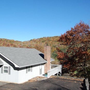 Linville Area Mountain Properties - Charming 2 bedroom/2 bath home with golf course and mountain views located in Mountain Glen Golf Club in Newland, NC... - Real Estate Services Near Me - Newland, North Carolina Linville Area Mountain Properties - Charming 2 bedroom/2 bath home with golf course and mountain views located in Mountain Glen Golf Club in Newland, NC... - Real Estate Services Near Me - Newland, North Carolina
