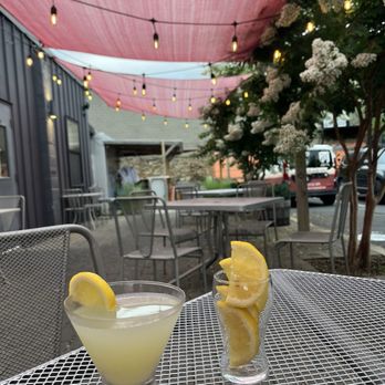 The Ways Restaurant & Brewery - THIS is how you serve lemons with a drink - Breweries Near Me - Glenside, Pennsylvania The Ways Restaurant & Brewery - THIS is how you serve lemons with a drink - Breweries Near Me - Glenside, Pennsylvania