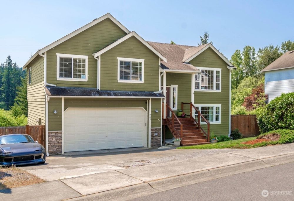 GUTTER & ROOF SOLUTIONS NW Updated October 2024 42 Photos & 19