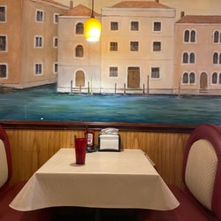 Caprianos - Seating
