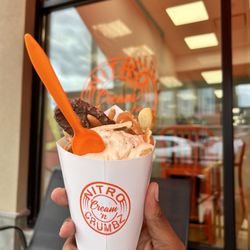 Nitro Cream & Crumbz - Sweet & salty but outside