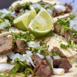 Taqueria El Michoacano - Tacos