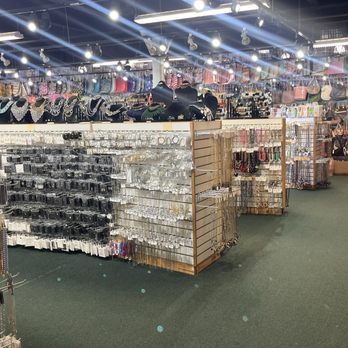 Js Collections - Women's Clothing Near Me - Houston, Texas