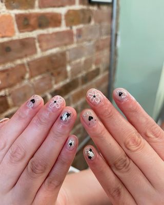 Bunny Nail Spa by null