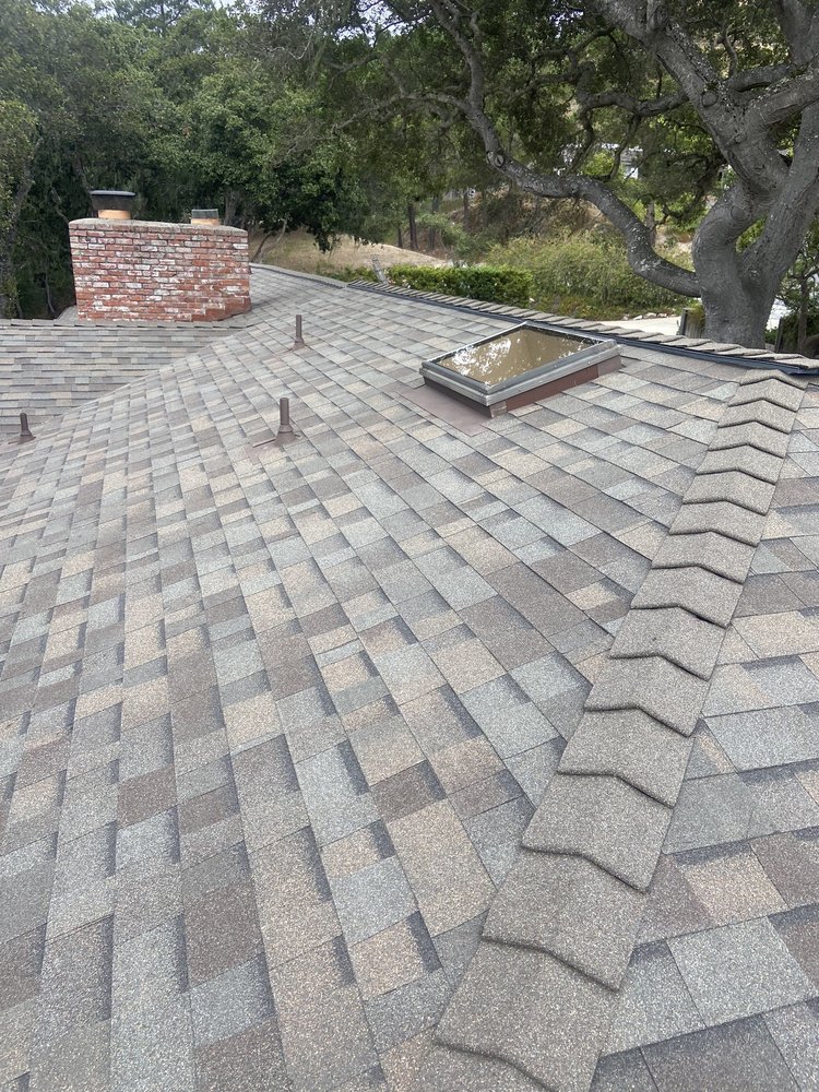 Slide of Stars & Stripes Roofing