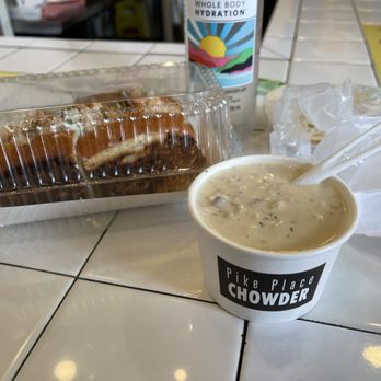 Pike Place Chowder - Food was AMAZING lived it on a cold rainy day. I'll make sure to come back each time I'm in Seattle! - Seafood Near Me - Seattle, Washington Pike Place Chowder - Food was AMAZING lived it on a cold rainy day. I'll make sure to come back each time I'm in Seattle! - Seafood Near Me - Seattle, Washington