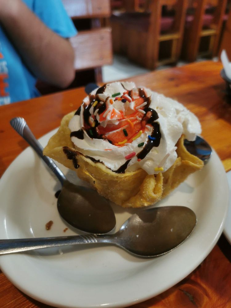 Food from Mi Monterrey