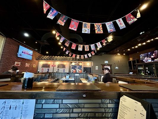 Yuki Handroll Bar by null