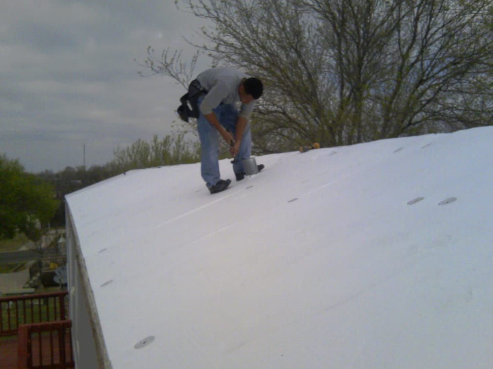 Slide of Georgetown Roofing
